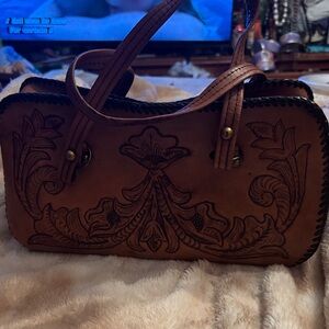 Vintage 1950’s Hand-Tooled Brown Leather Large Bag 2 handles Handmade with Zippe